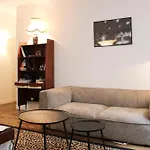 Bright Apartment In The Heart Of Paris