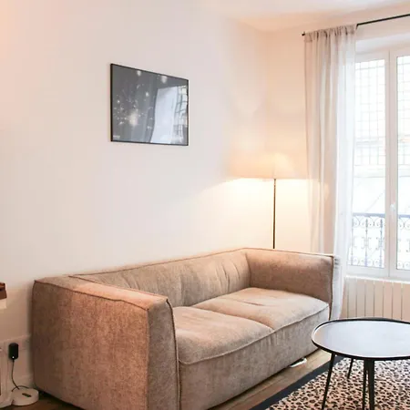 Bright In The Heart Of Apartment *