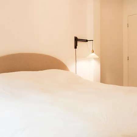 Bright In The Heart Of Apartment