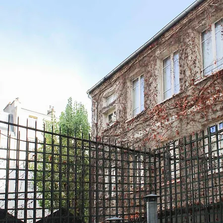 Apartment Bright In The Heart Of
